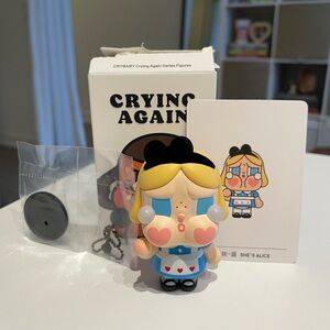 CRYBABY She’s Alice — Figurine
